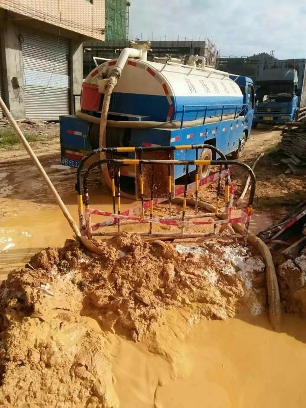 察哈尔右翼前工地淤泥清淤